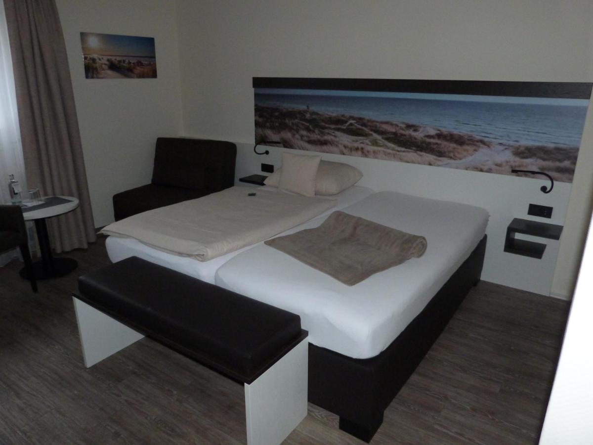 ankerplatz-Hotel garni Wilhelmshaven Buitenkant foto